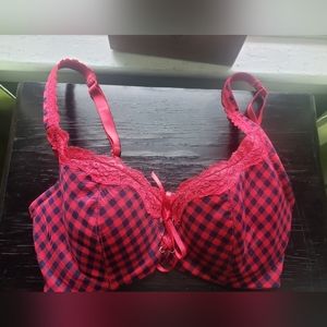 Frederick's of Hollywood red/navy pushup 32DDD